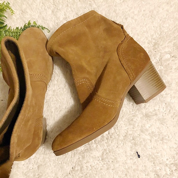 Sold on ♏️ - Picture 2 of 7